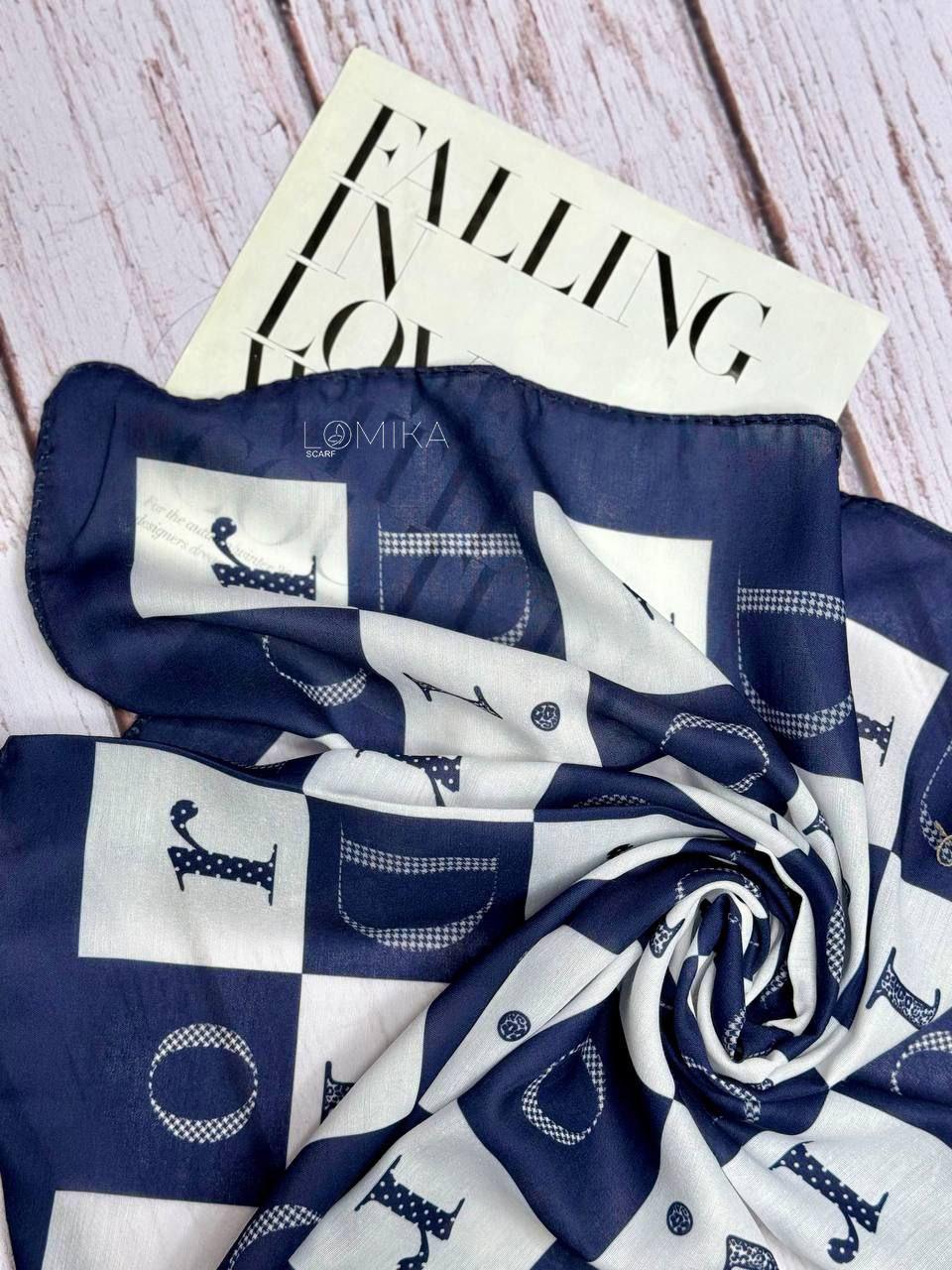 مینی اسکارف بسته8رنگی کد mt18 (عمده)