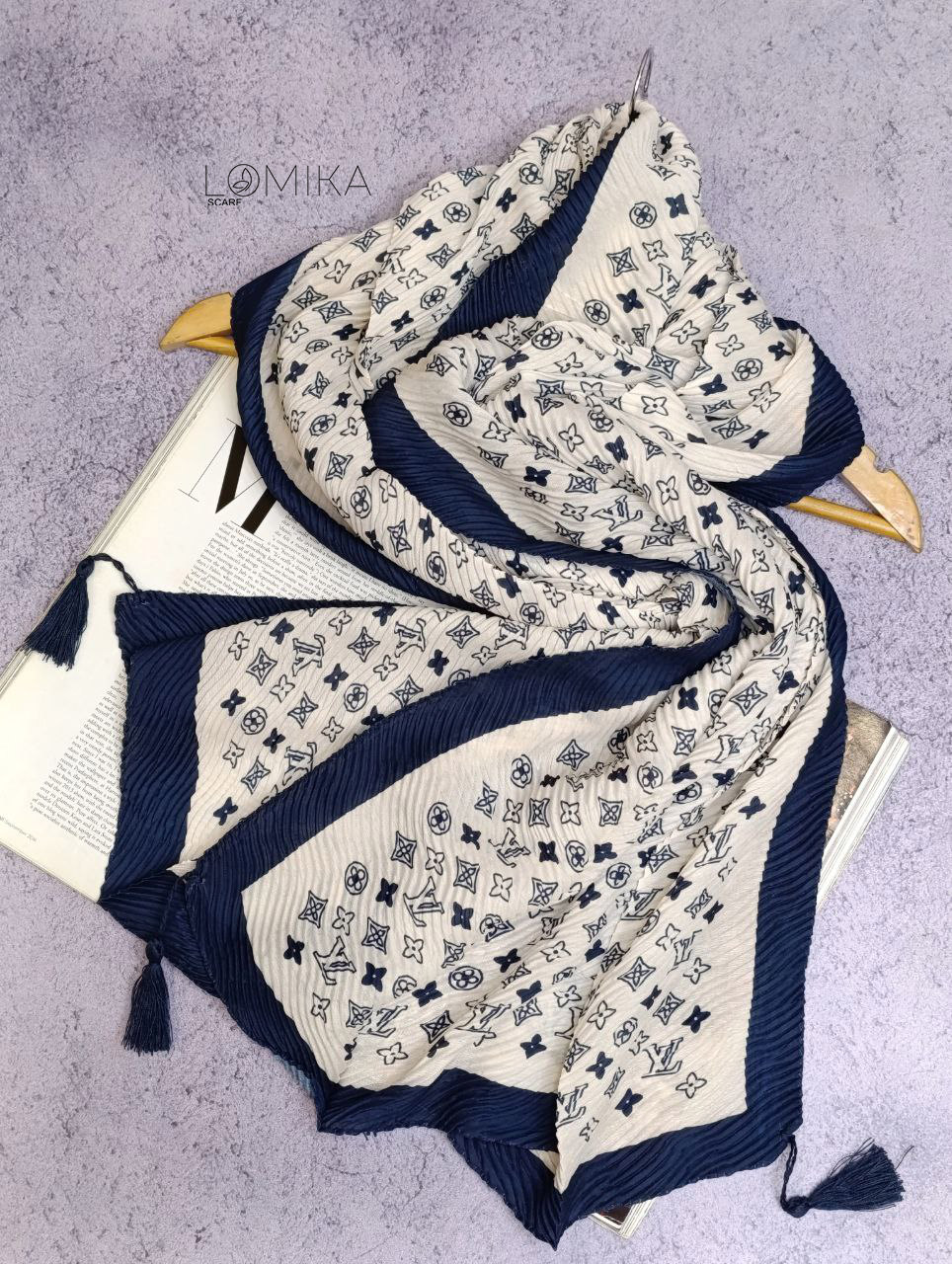 شال پلیسه طرح لویی ویتون بسته8رنگی کد sp45 (عمده)