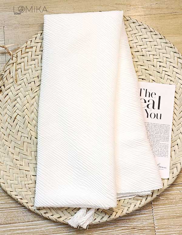 شال پلیسه سفید در5پنج جنس مختلف بسته5تایی کد sp73 (عمده)