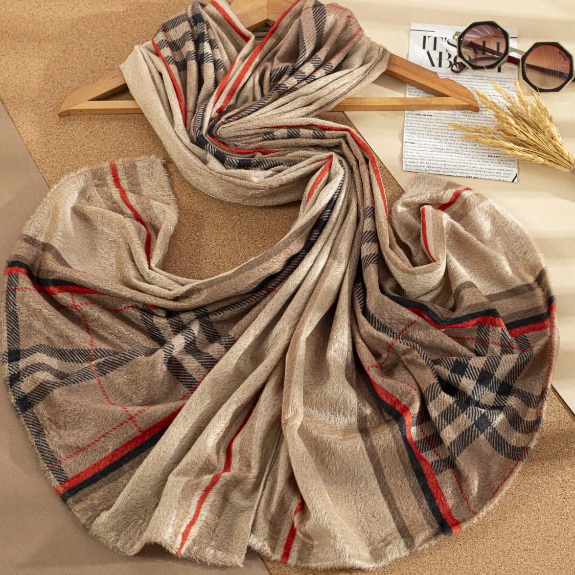 شال مخمل طرحبندی بسته10طرحی کد sc42 (عمده)