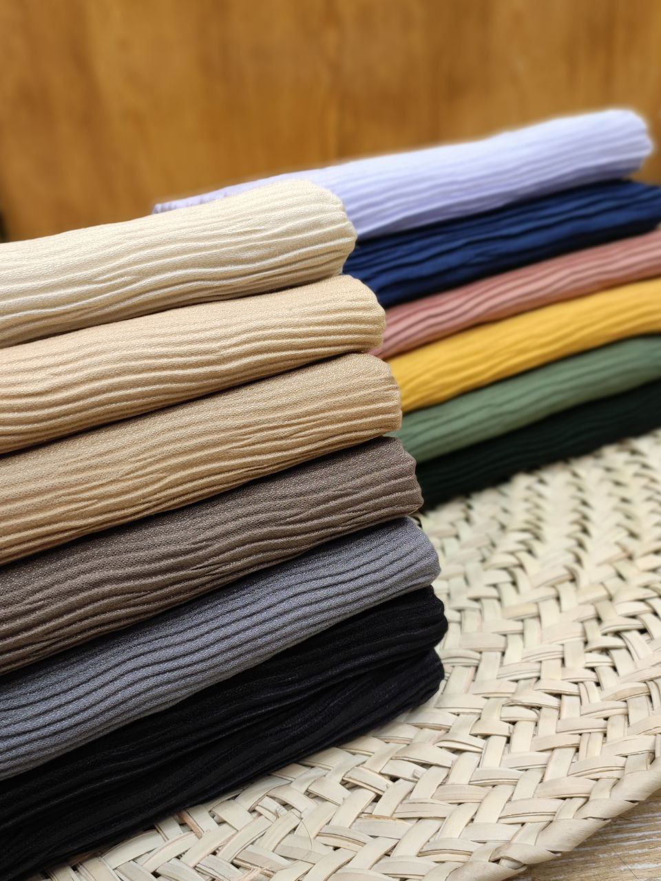 شال پلیسه پاییزه بسته13رنگی کد ps1 (عمده)