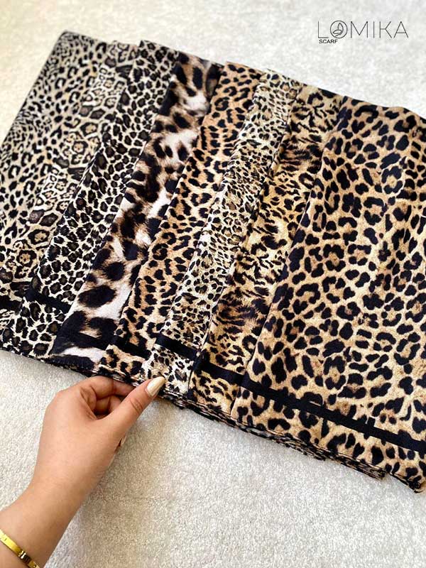 روسری پلنگی