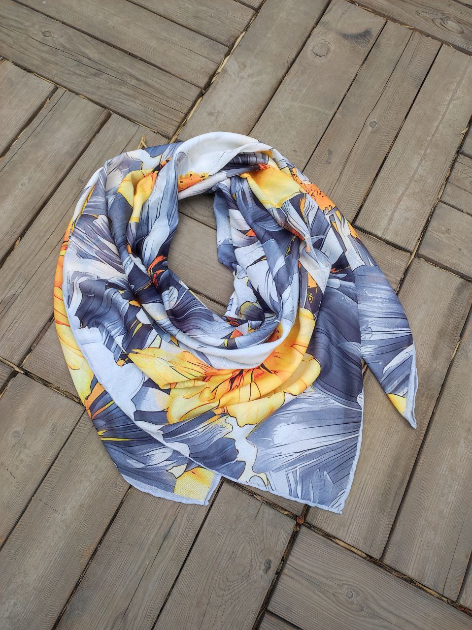 روسری ابرنگی بسته8طرحی کد r33 (عمده)
