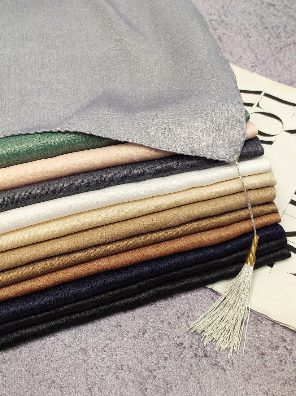 شال کوپرا بسته 12رنگی کد sa4 (عمده)
