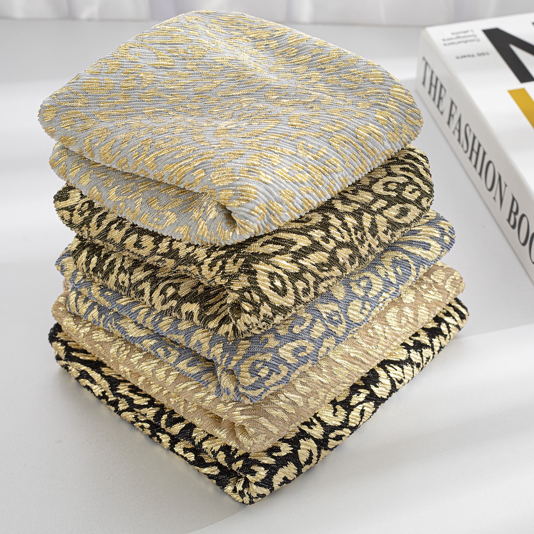 شال حریر طلاکوب بسته5رنگی کد sm13 (عمده)
