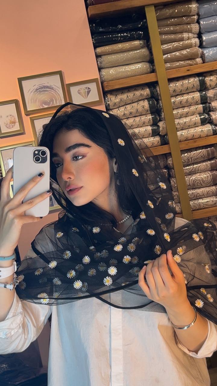 شال توری بابونه سری انتخابی کد sm19 (عمده)
