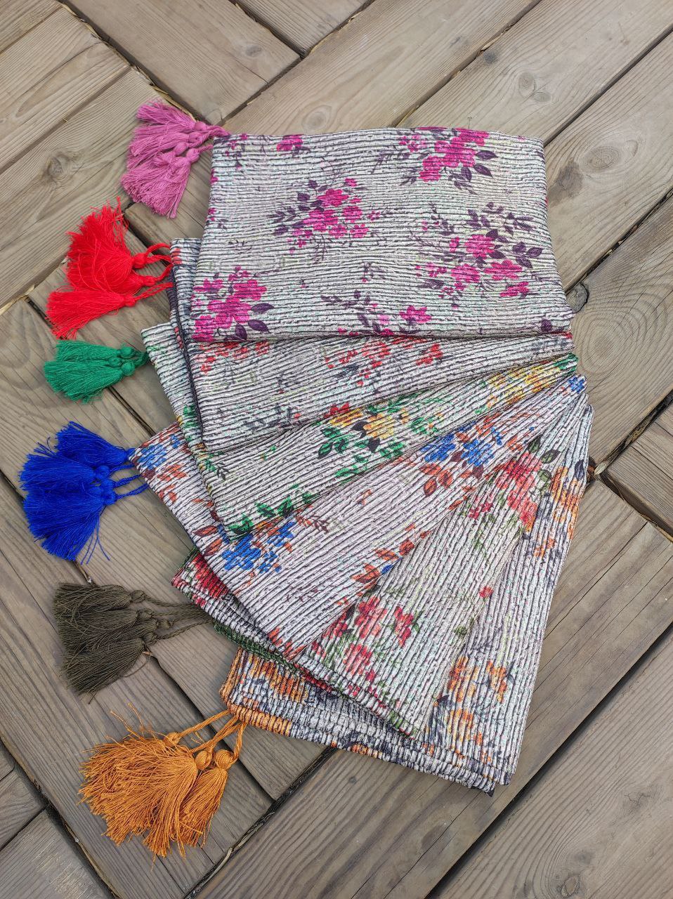 شال طرح پلیسه بسته6رنگی کد sh23 (عمده)
