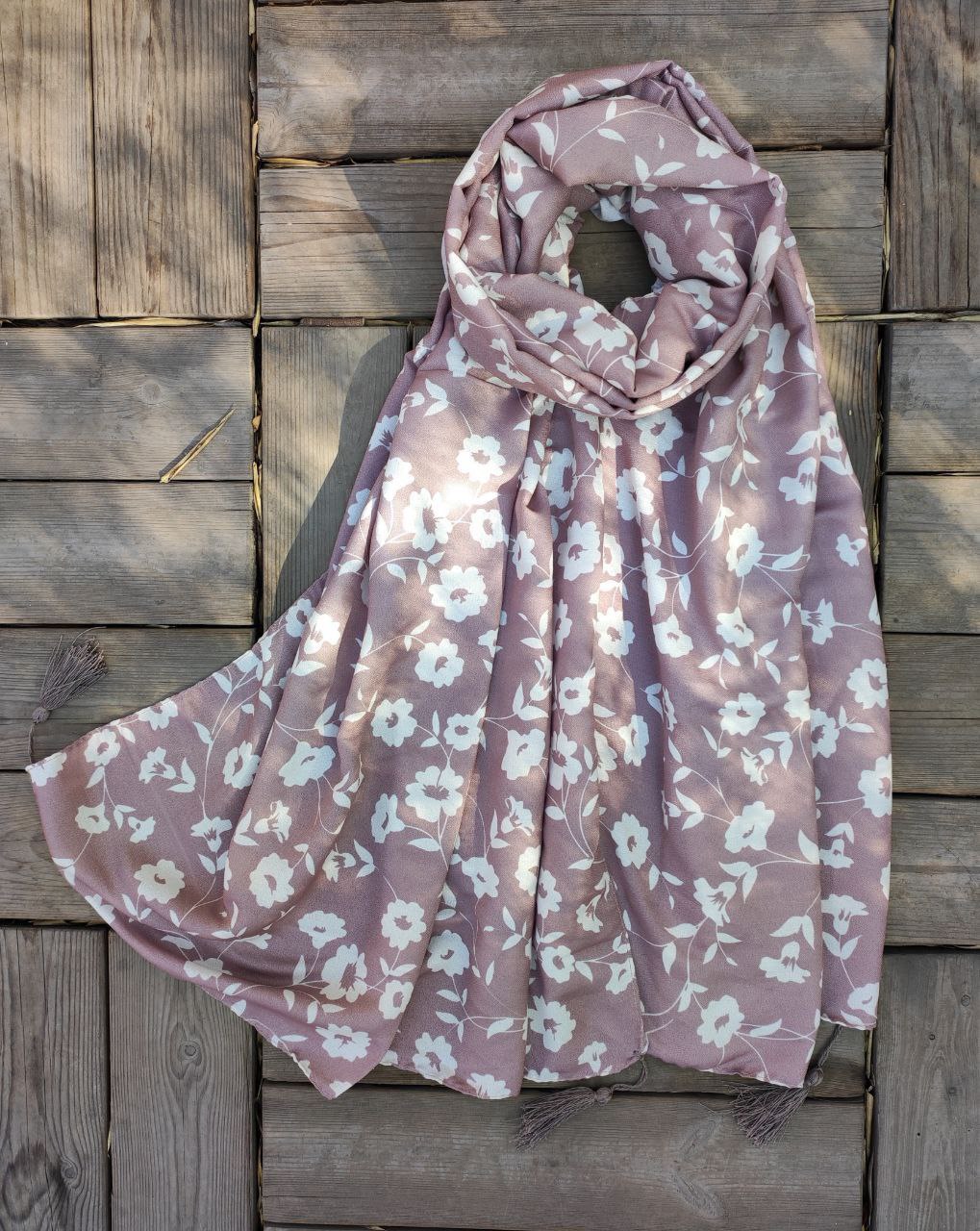 شال طرحدار بسته 10طرحی کد sh25 (عمده)
