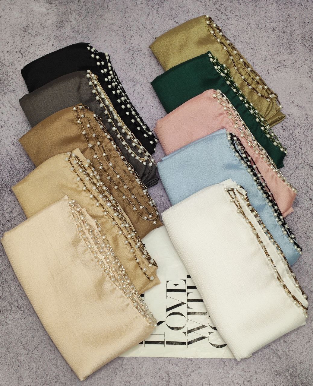 شال کریستال لبه مروارید بسته10رنگی کدsm1 (عمده)
