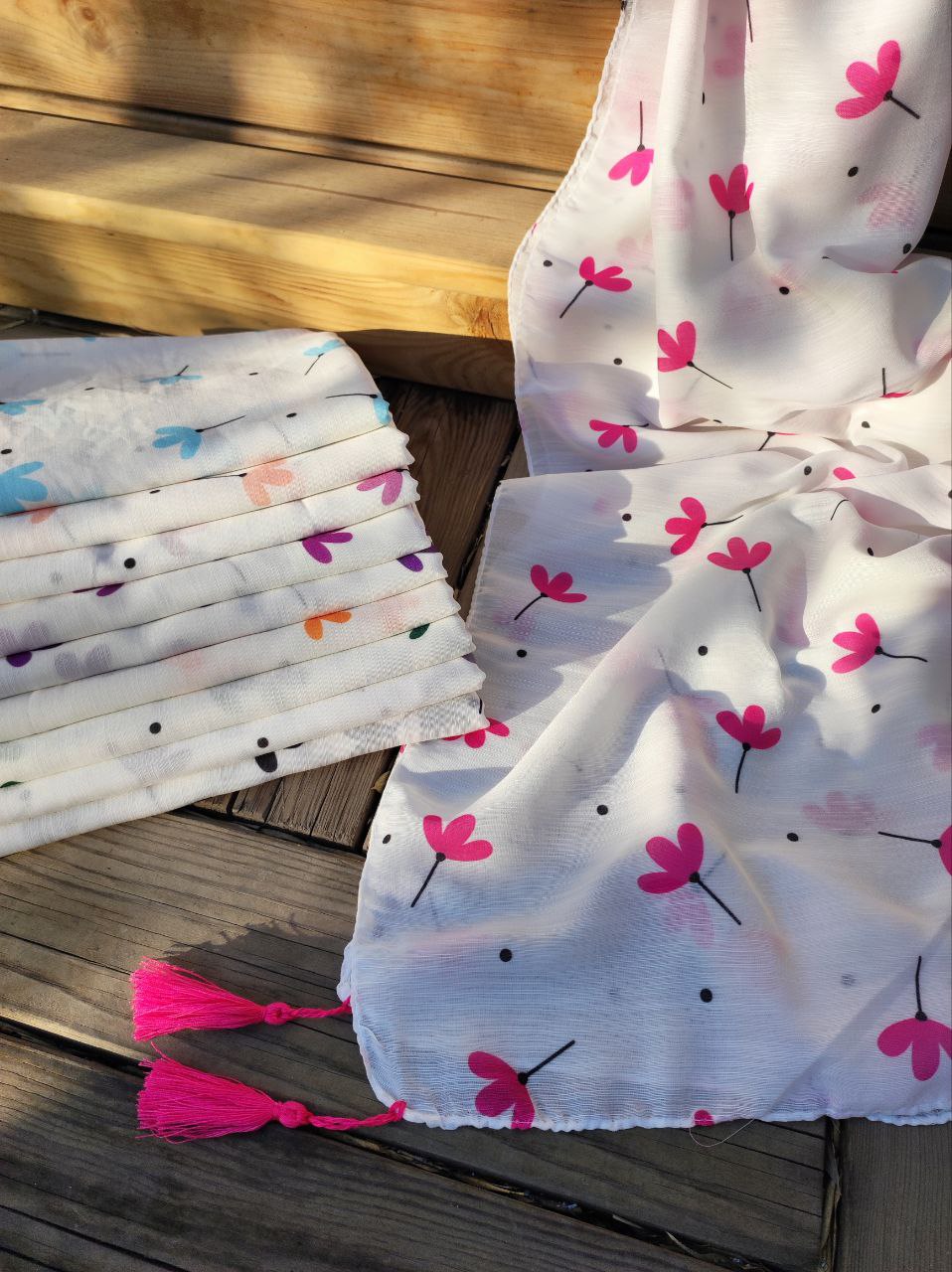 شال طرحدار بسته10رنگی کد sh30 (عمده)
