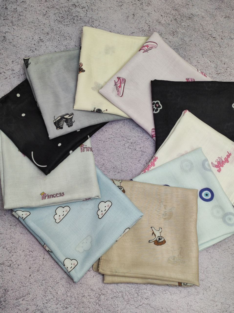 مینی اسکارف تینیجری بسته10طرحی کد mt22 (عمده)
