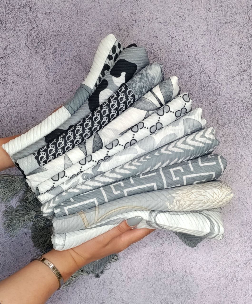 شال پلیسه طرحبندی بسته10طرحی کد sp27 (عمده)
