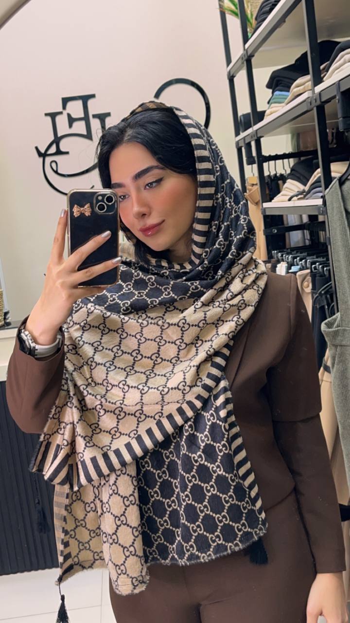 شال مخمل طرحبندی بسته10طرحی کدsc7 (عمده)
