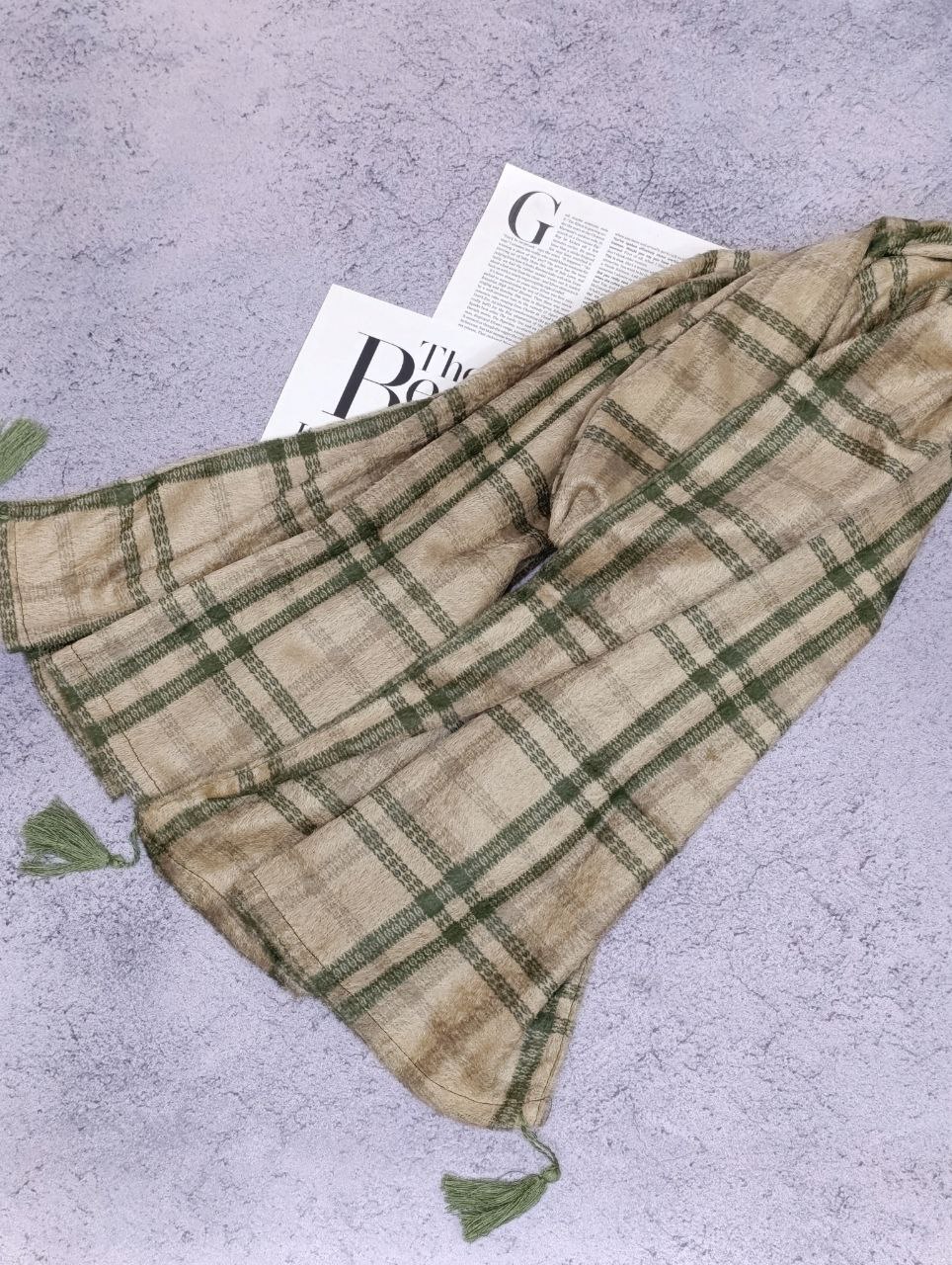 شال مخمل طرحبندی بسته10طرحی کد sc8 (عمده)
