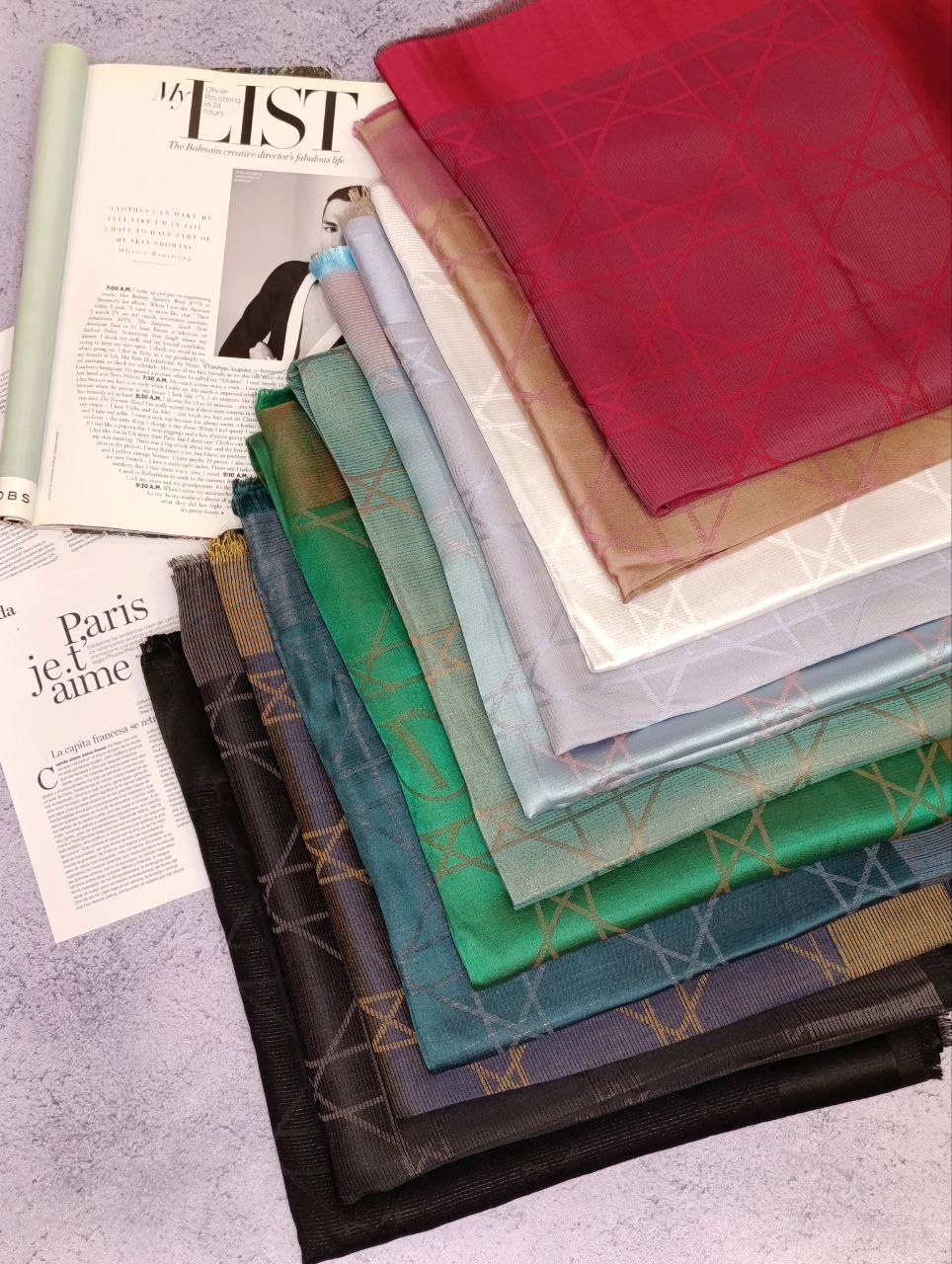 روسری ژاکارد بسته11رنگی کد rm7 (عمده)
