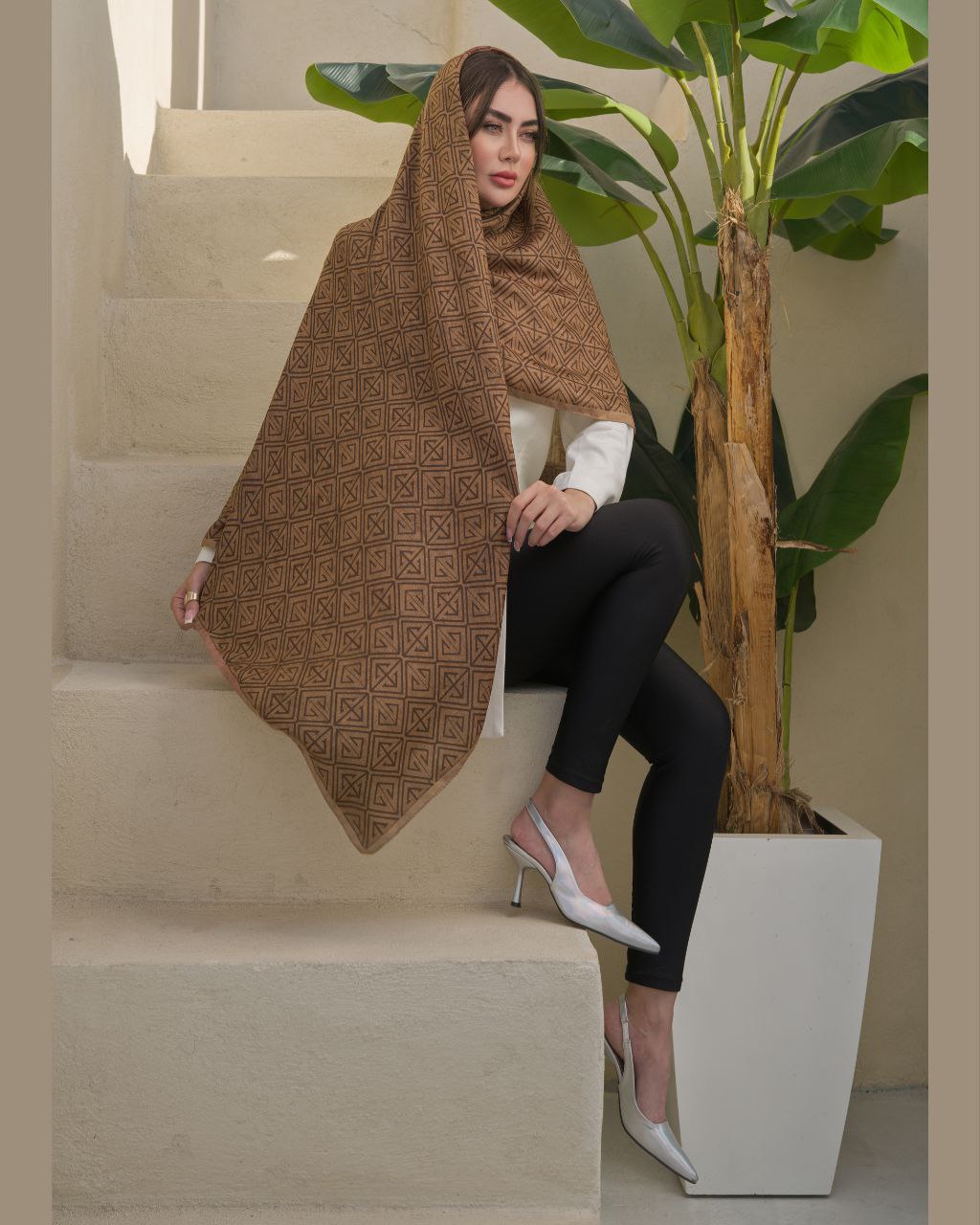 روسری پاییزه دوروچاپ بسته9طرحی کد rp2 (عمده)
