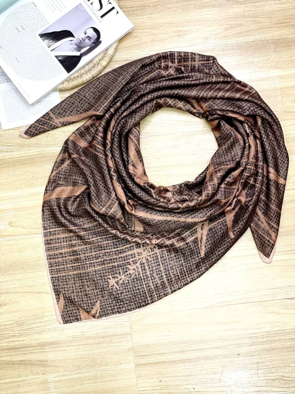 روسری پاییزه دوروچاپ بسته9طرحی کد rp2 (عمده)
