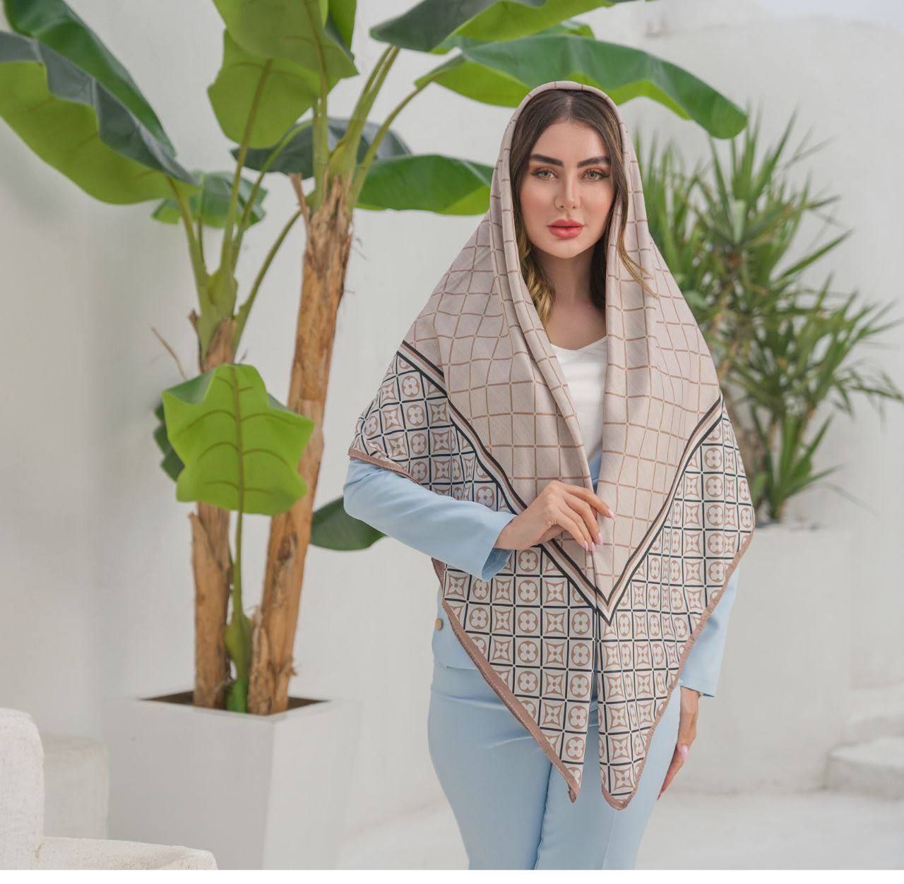 روسری پاییزه دوروچاپ بسته8طرحی کد rp3 (عمده)
