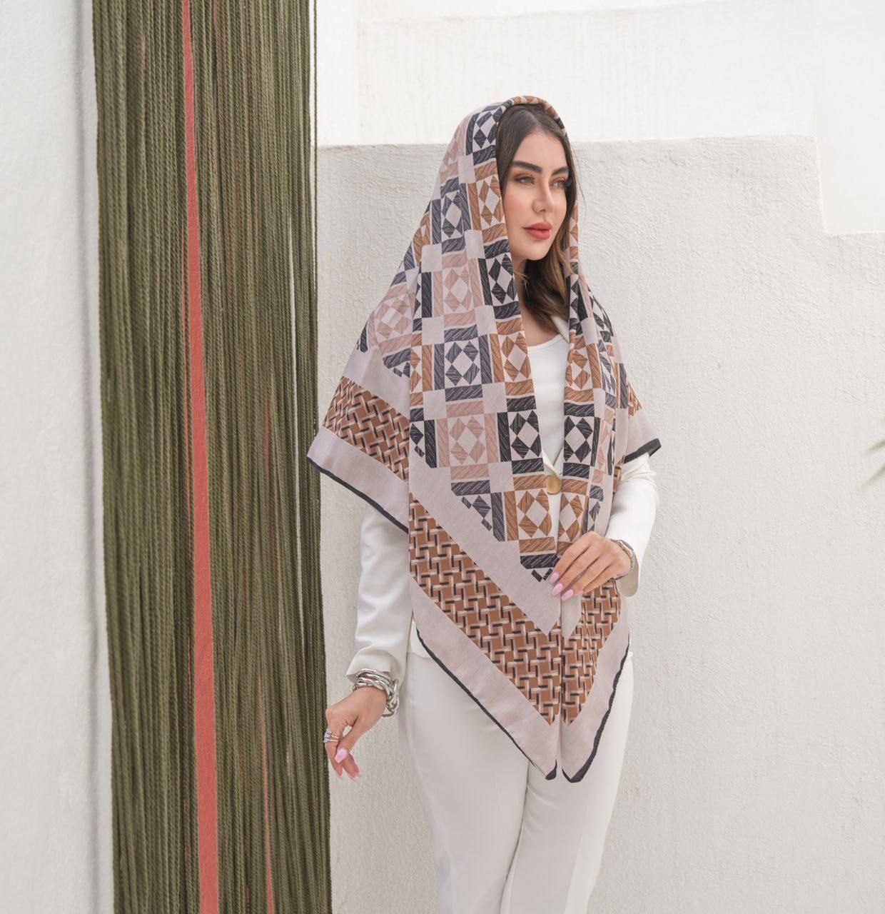 روسری پاییزه دوروچاپ بسته8طرحی کد rp3 (عمده)
