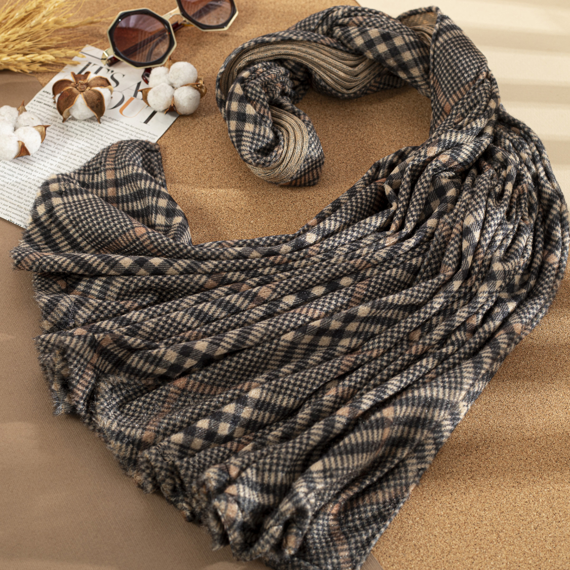 شال مخمل طرحبندی بسته10طرحی کد sc42 (عمده)
