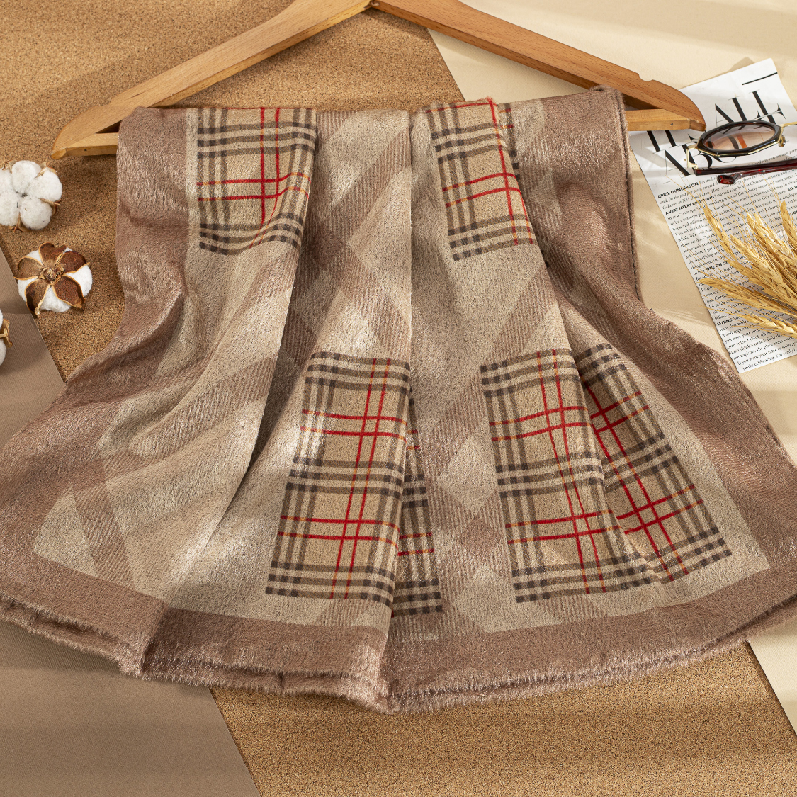 شال مخمل طرحبندی بسته10طرحی کد sc42 (عمده)
