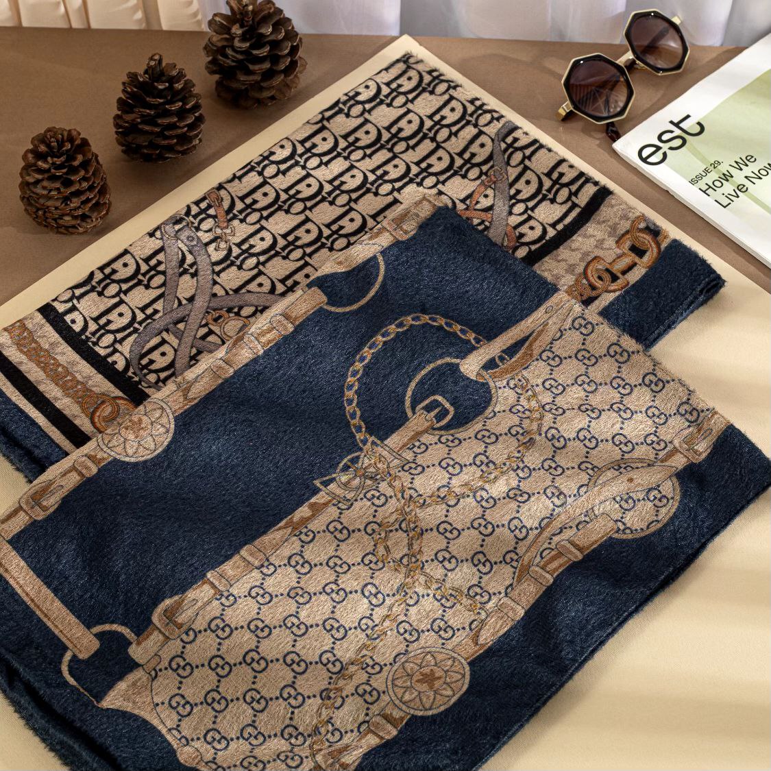 شال مخمل طرحبندی بسته10طرحی کدsc43 (عمده)
