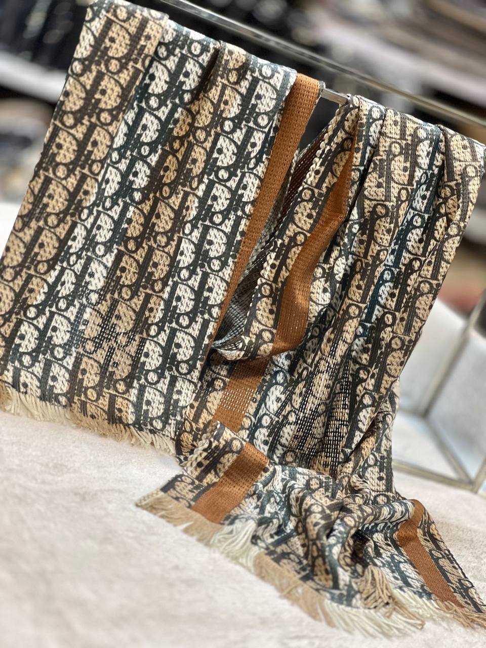 شال بافت طرحبندی بسته6طرحی کد sc47 (عمده)
