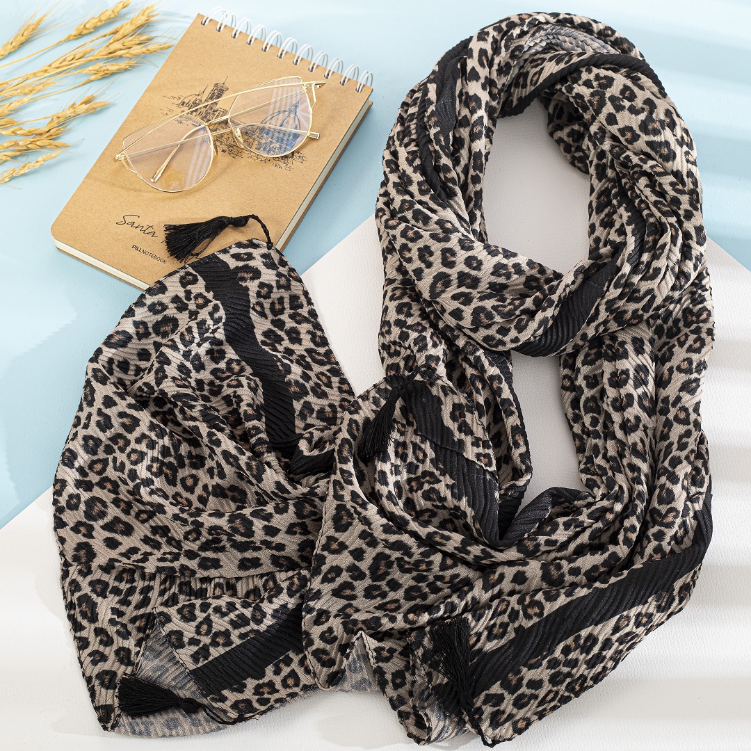 شال پلیسه پلنگی پاییزه بسته10طرحی کد ps6 (عمده)
