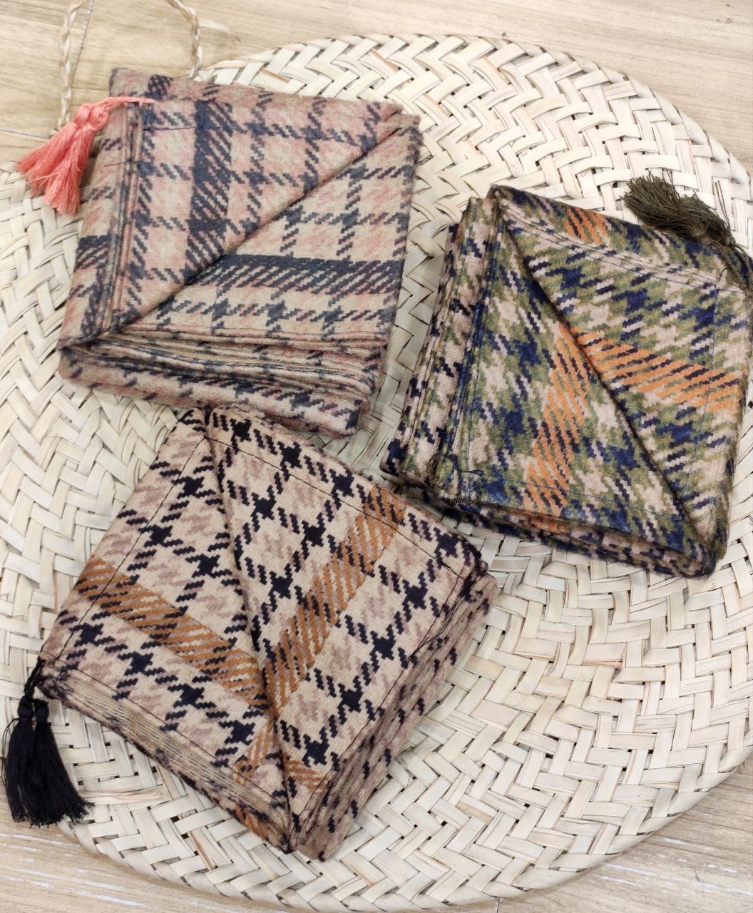 شال مخمل رنگبندی بسته3رنگی کد sc52 (عمده)
