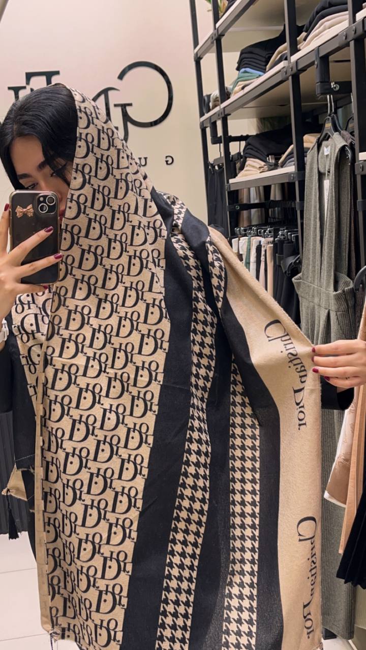 شال مخمل طرحبندی بسته10طرحی کد sc53 (عمده)
