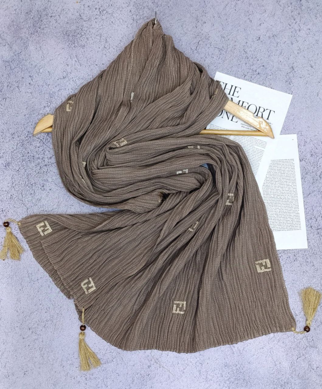 شال پلیسه پاییزه گلدوزی بسته12رنگی کد ps12 (عمده)
