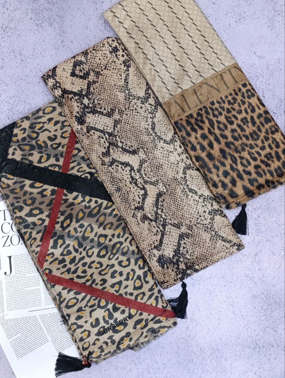 شال مخمل طرحبندی بسته10طرحی کد sc54 (عمده)
