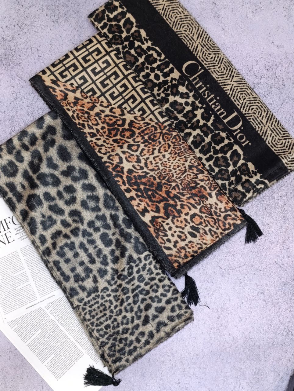 شال مخمل طرحبندی بسته10طرحی کد sc54 (عمده)
