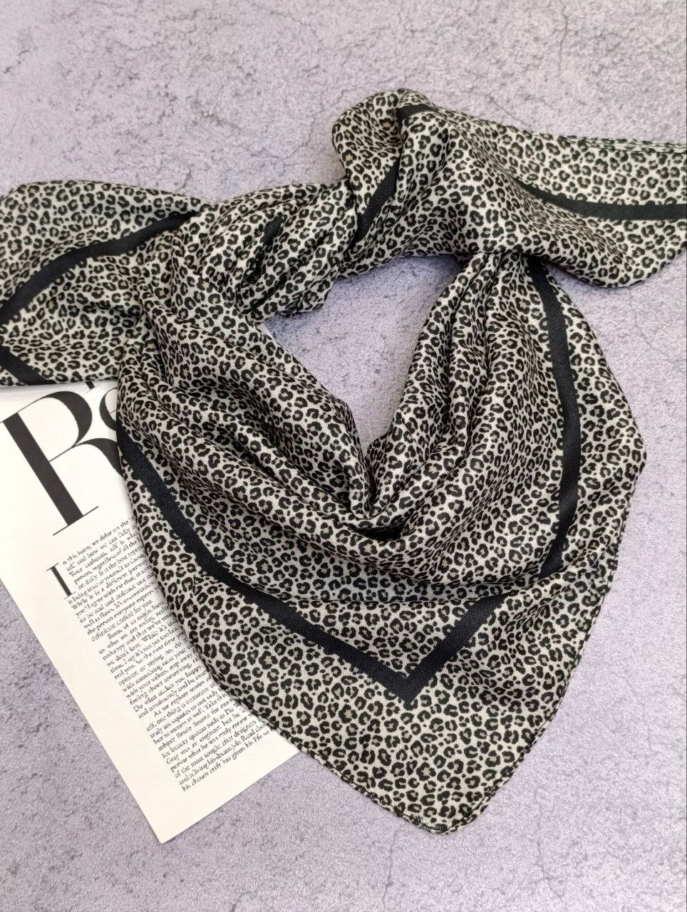 مینی اسکارف پلنگی پاییزه بسته10طرحی کد mp1 (عمده)
