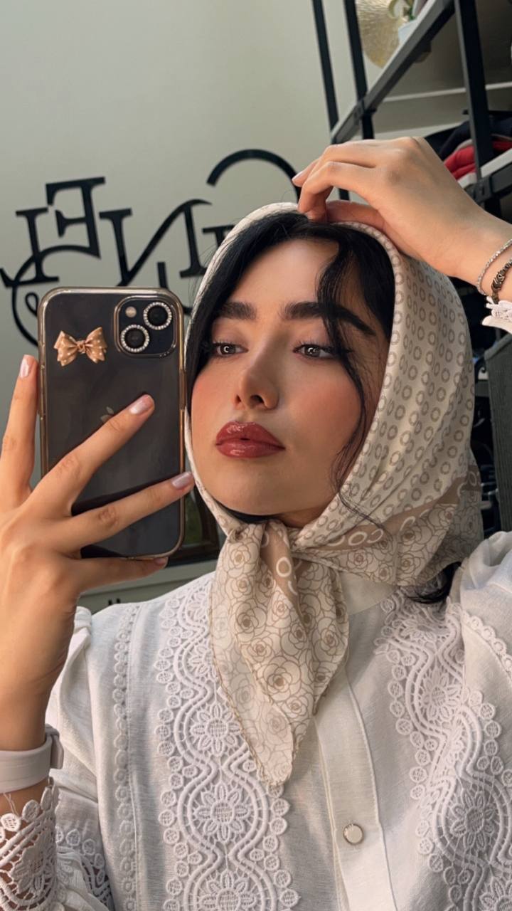 مینی اسکارف پاییزه طرحبندی بسته8طرحی کد mp2 (عمده)
