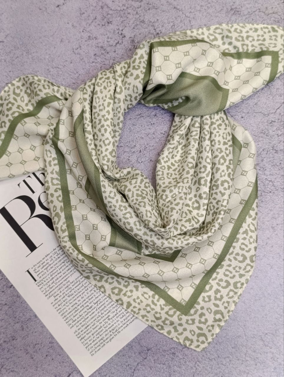 مینی اسکارف پاییزه طرحبندی بسته8طرحی کد mp3 (عمده)
