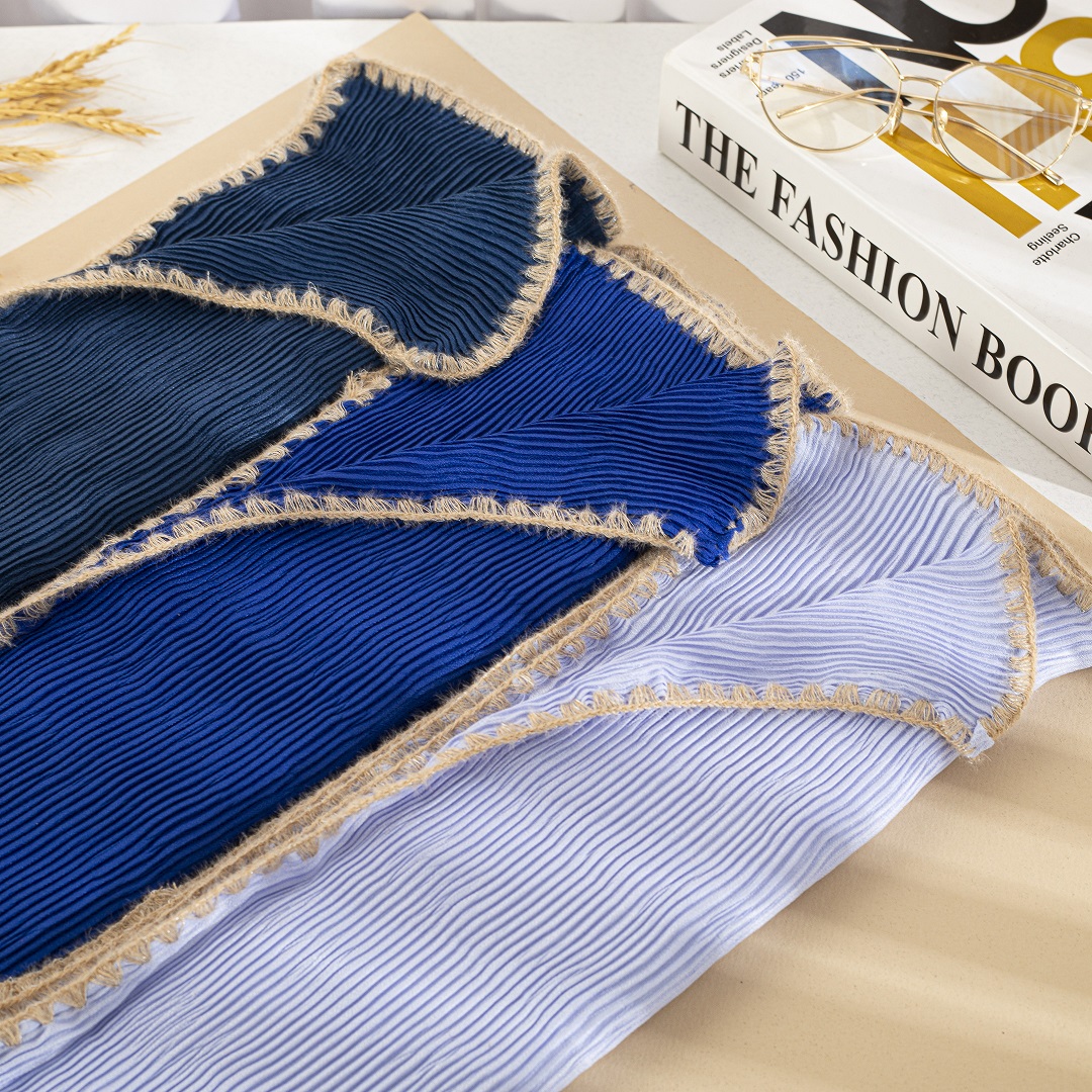 شال پلیسه دوربافت بسته16رنگی کد ps20 (عمده)
