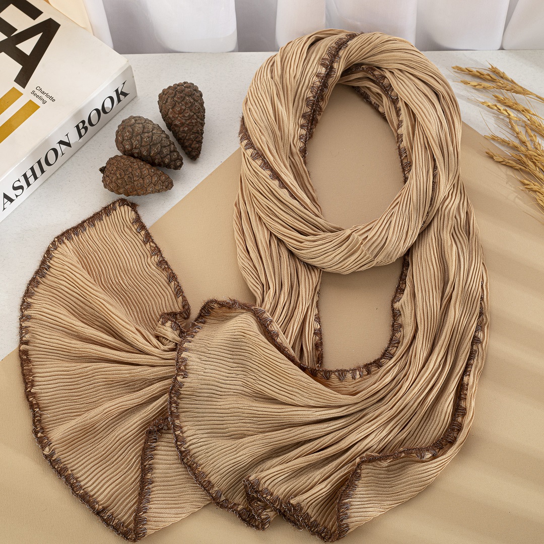 شال پلیسه دوربافت بسته16رنگی کد ps20 (عمده)
