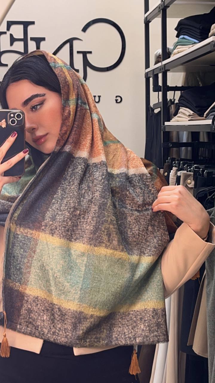 شال مخمل طرح بیگ اسکارف بسته8طرحی کد sc56 (عمده)
