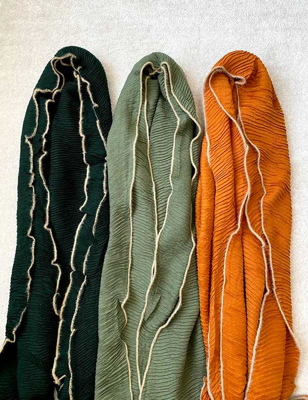 شال پلیسه پاییزه ژوور بسته12رنگی کد ps22 (عمده)
