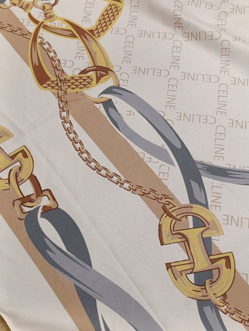 روسری ابریشم توییل سری انتخابی کد rp13 (عمده)
