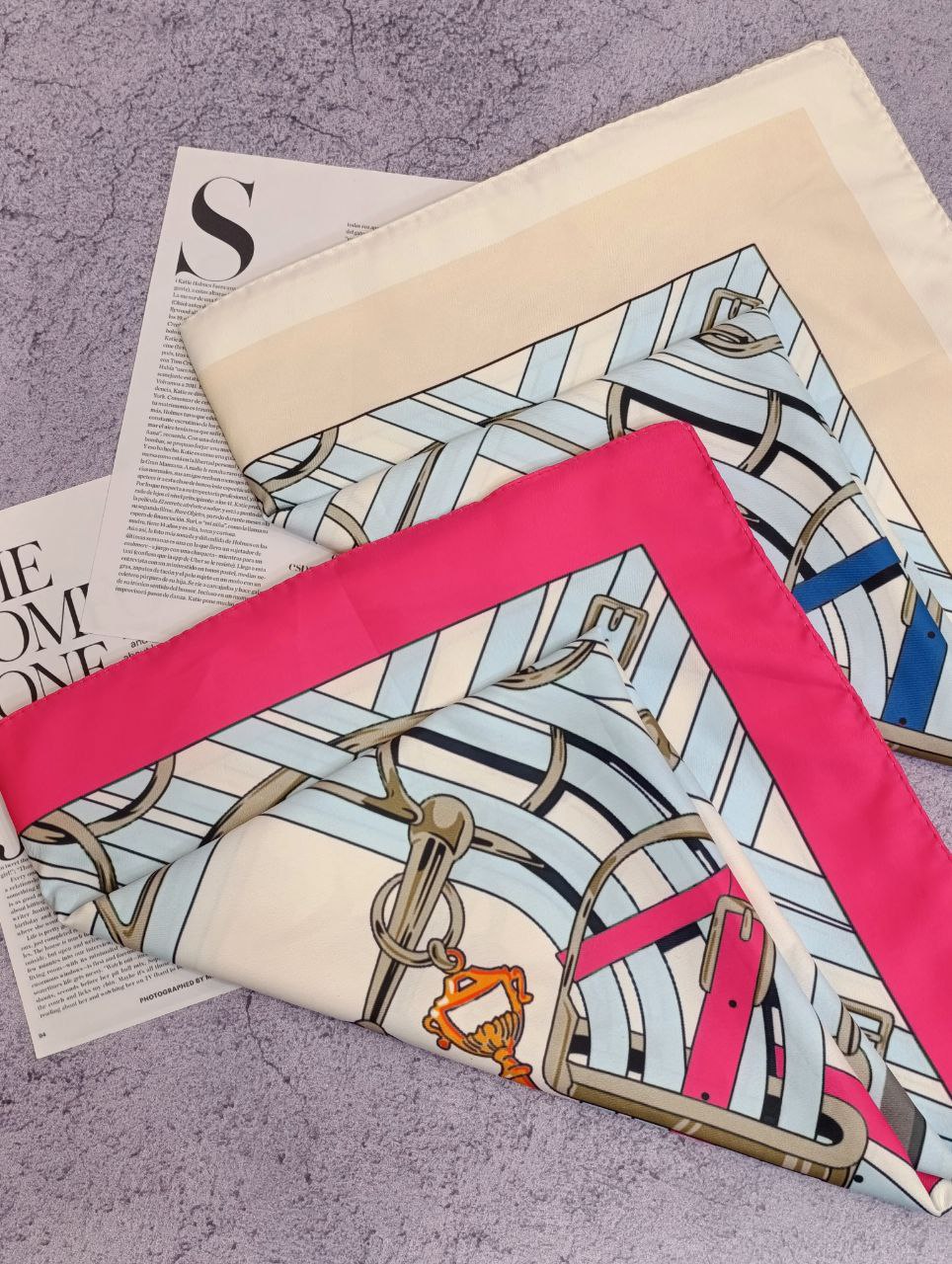 روسری ابریشم توییل بسته2رنگی کد rp14 (عمده)
