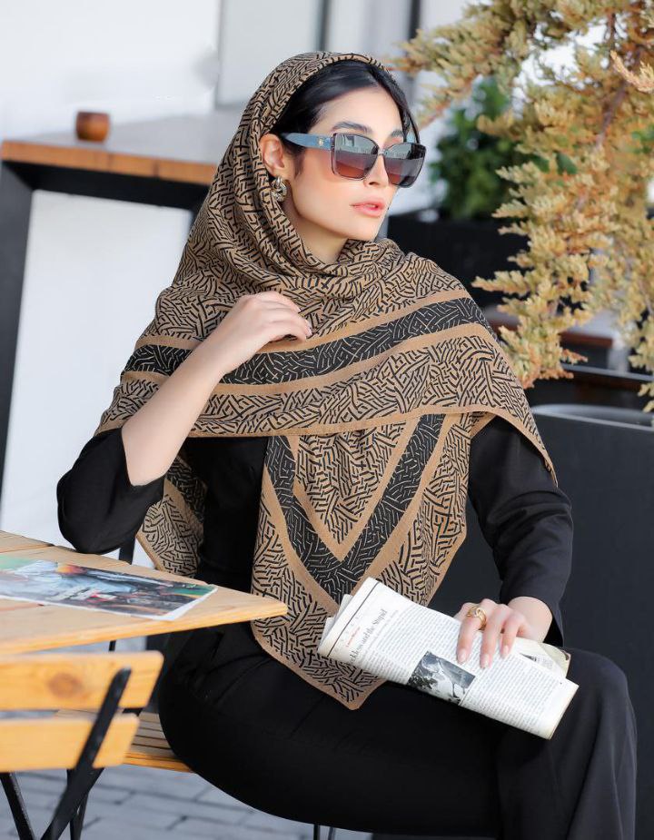 روسری چاپ خیس بسته8رنگی کد rp17 (عمده)
