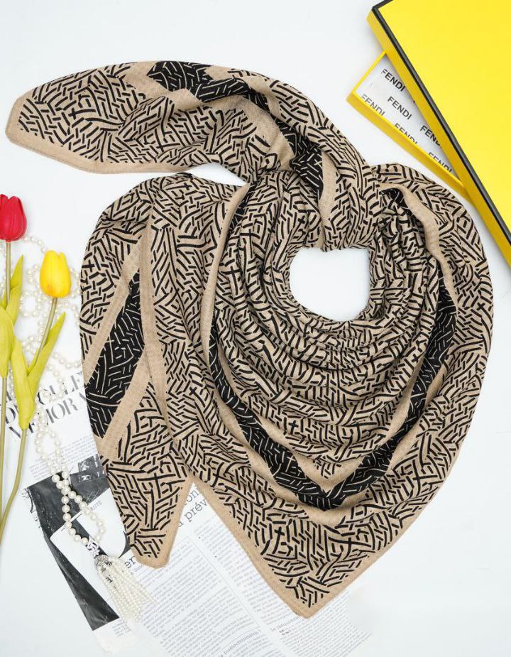 روسری چاپ خیس بسته8رنگی کد rp17 (عمده)
