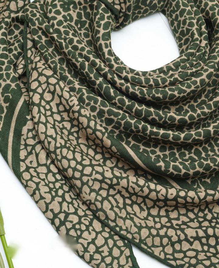 روسری چاپ خیس بسته7رنگی کد rp19 (عمده)
