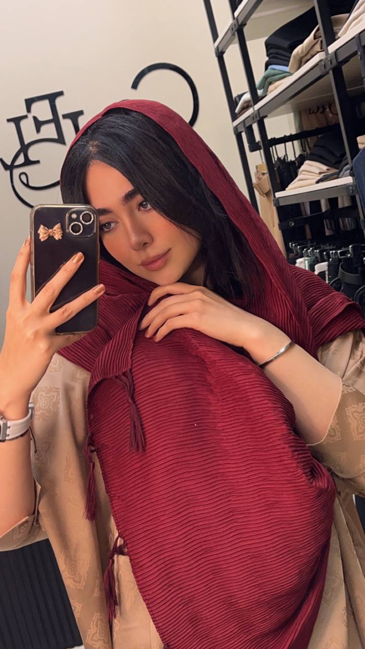 شال پلیسه خرجکار تمام لمه بسته5طرحی کد ps28 (عمده)
