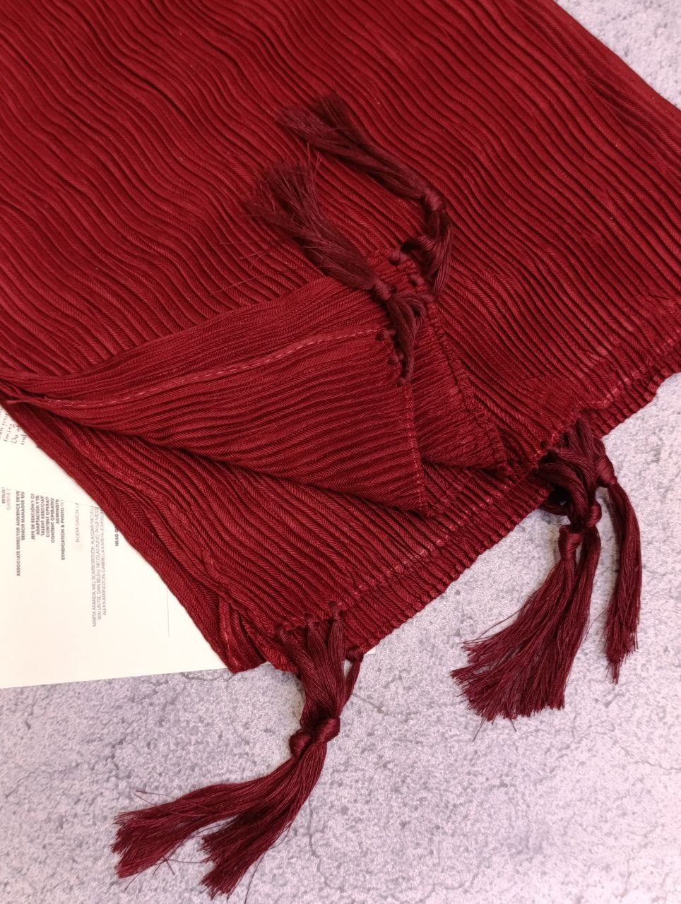 شال پلیسه خرجکار تمام لمه بسته5طرحی کد ps28 (عمده)
