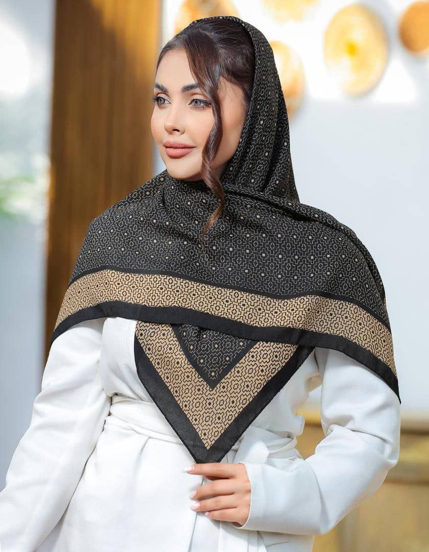 روسری حریر چاپ خیس بسته10طرحی کد rp21 (عمده)
