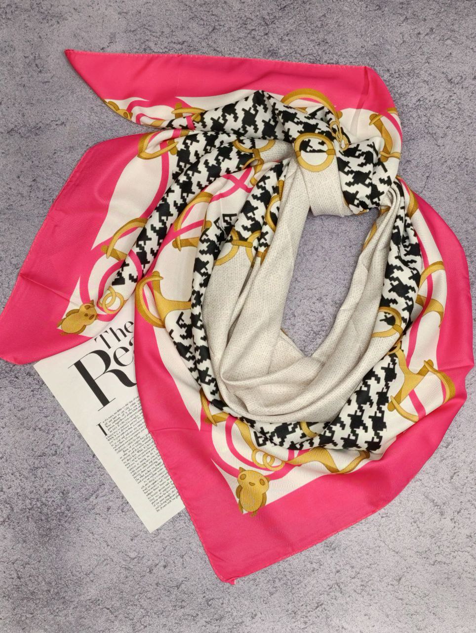 روسری ابریشم توییل بسته4رنگی کد rp22 (عمده)
