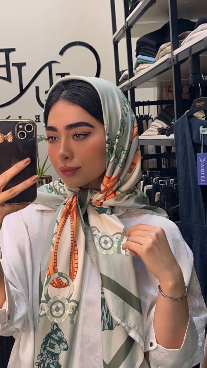 روسری ابریشم توییل بسته3رنگی کد rp23 (عمده)
